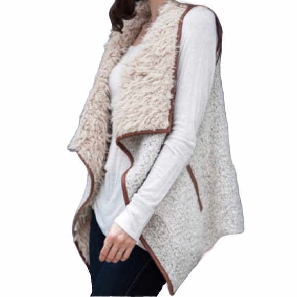 Love Tree Jackets & Blazers - Love Tree Size S Fuzzy/Furry Shag Vest Tan
